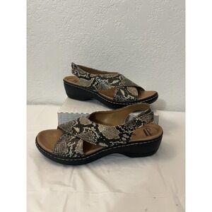 Clarks Hayla Heaven Womens Slingback Snakeskin Sandals Shoes 9 Beige 60663880